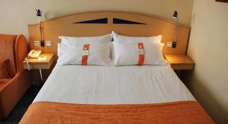 Holiday Inn Express San Sebastian De Los Reyes By Ihg