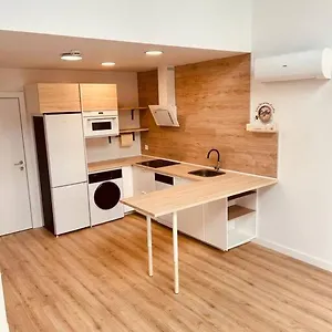 Loft 007 Con Jardin, Piscina, Garaje Y Netflix Appartement