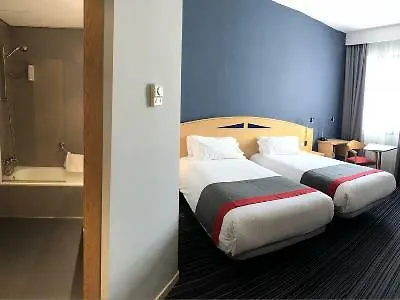 Hotel Holiday Inn Express San Sebastian De Los Reyes By Ihg