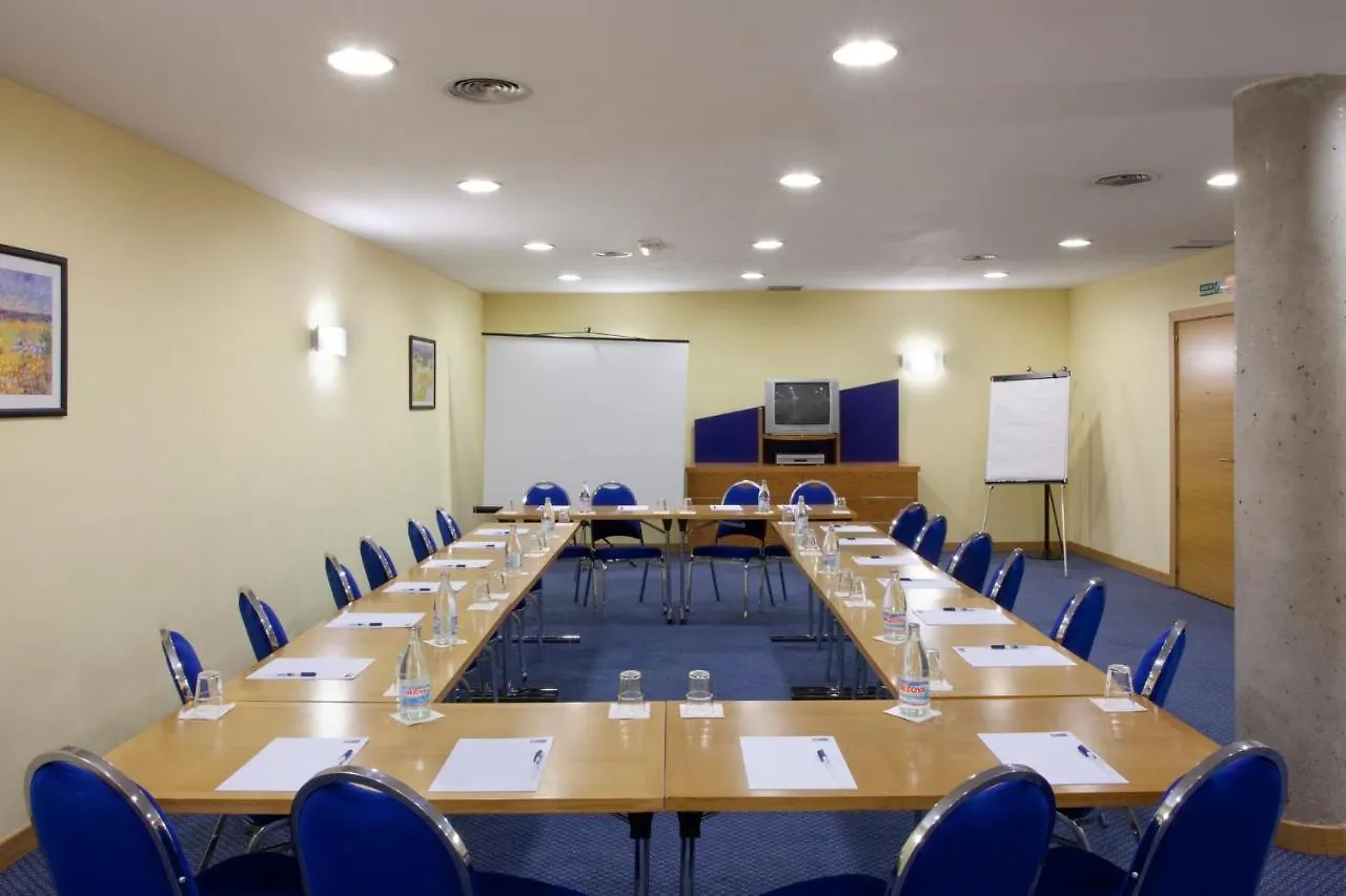 Holiday Inn Express San Sebastian De Los Reyes By Ihg Hotel
