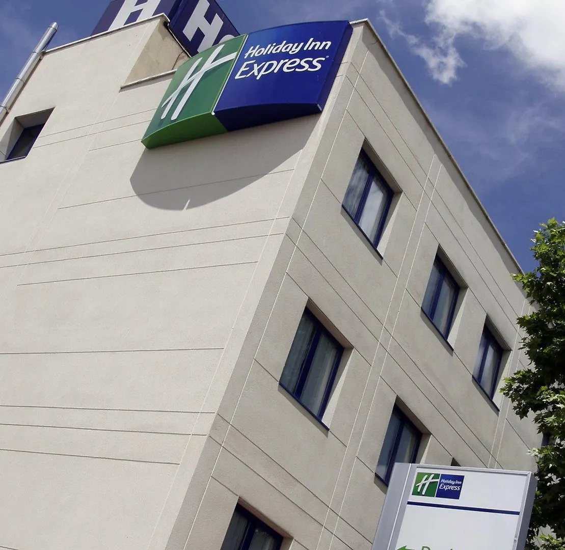 Holiday Inn Express San Sebastian De Los Reyes By Ihg Hotel