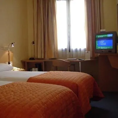 Hotel Holiday Inn Express San Sebastian De Los Reyes By Ihg