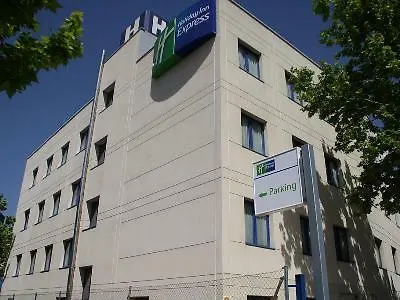 Holiday Inn Express San Sebastian De Los Reyes By Ihg Hotel